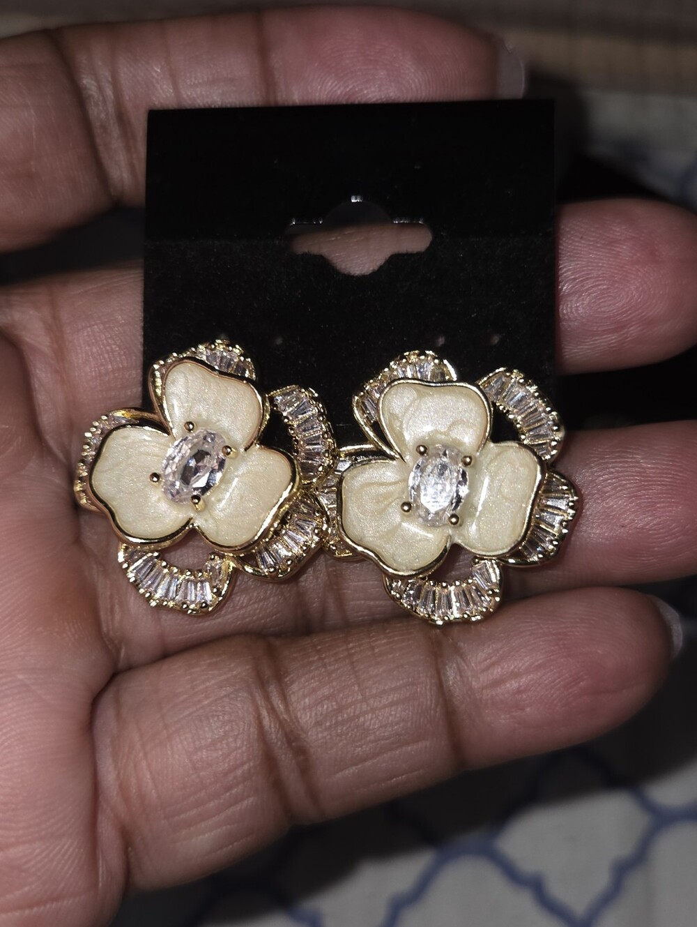 Gold Floral Cream Crystal Stud Earrings - Unbranded